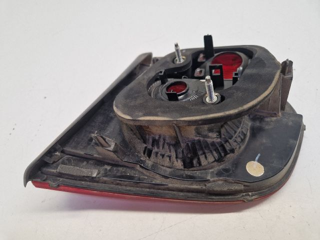 bontott VW GOLF VI Bal Belső Hátsó Lámpa