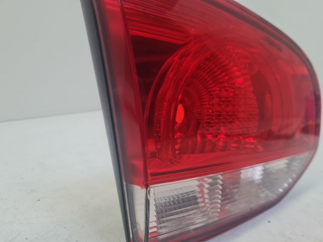 bontott VW GOLF VI Bal Belső Hátsó Lámpa