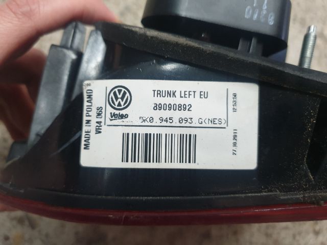 bontott VW GOLF VI Bal Belső Hátsó Lámpa