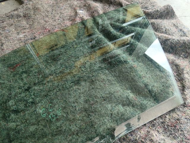 bontott VW GOLF VI Bal első Ablak