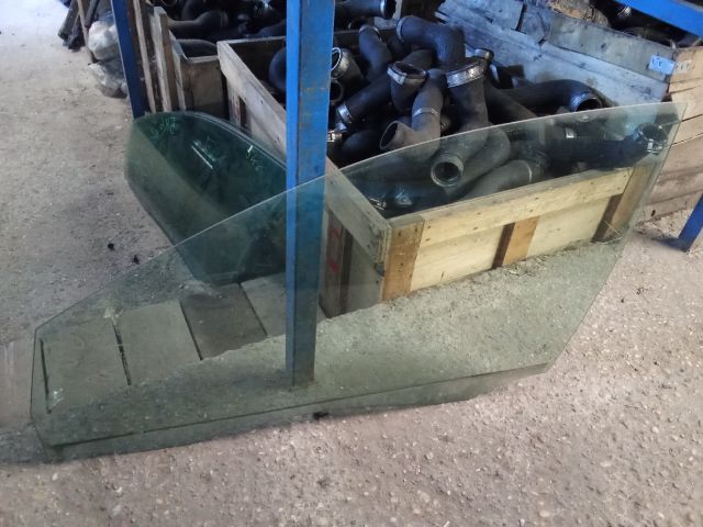 bontott VW GOLF VI Bal első Ablak