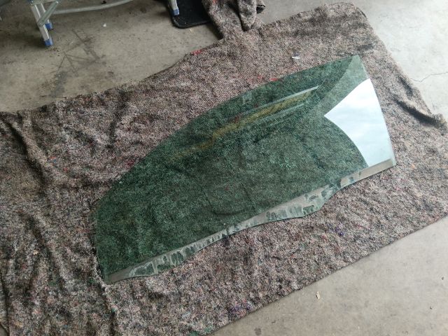 bontott VW GOLF VI Bal első Ablak