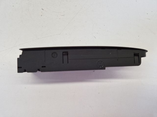 bontott VW GOLF VI Bal első Ablakemelő Kapcsoló Keret