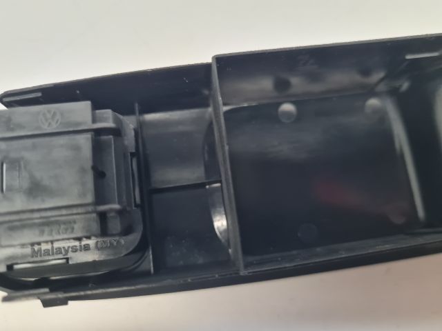 bontott VW GOLF VI Bal első Ablakemelő Kapcsoló