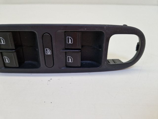bontott VW GOLF VI Bal első Ablakemelő Kapcsoló