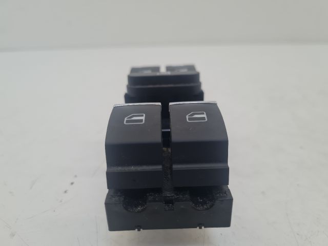 bontott VW GOLF VI Bal első Ablakemelő Kapcsoló