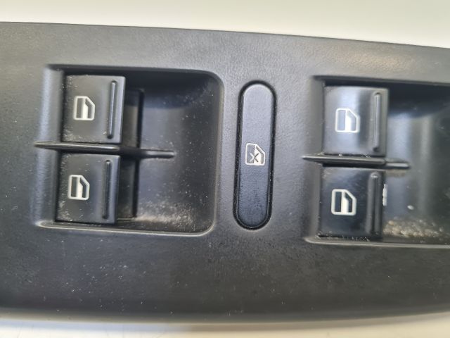 bontott VW GOLF VI Bal első Ablakemelő Kapcsoló