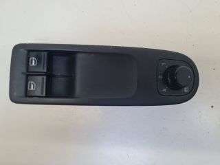bontott VW GOLF VI Bal első Ablakemelő Kapcsoló