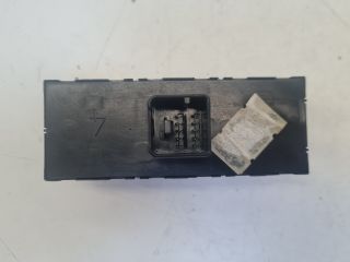 bontott VW GOLF VI Bal első Ablakemelő Kapcsoló