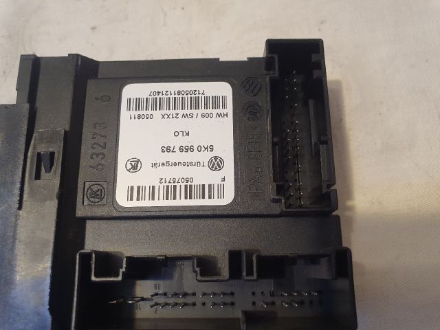 bontott VW GOLF VI Bal első Ablakemelő Motor