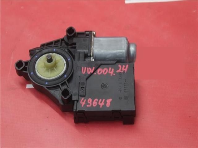 bontott VW GOLF VI Bal első Ablakemelő Motor