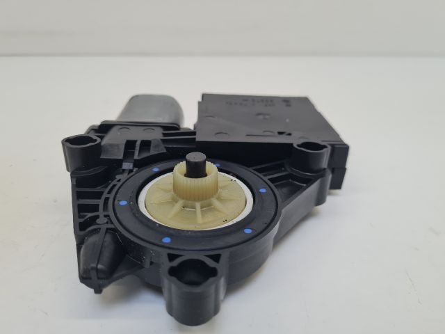 bontott VW GOLF VI Bal első Ablakemelő Motor