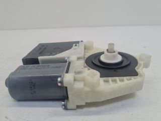 bontott VW GOLF VI Bal első Ablakemelő Motor