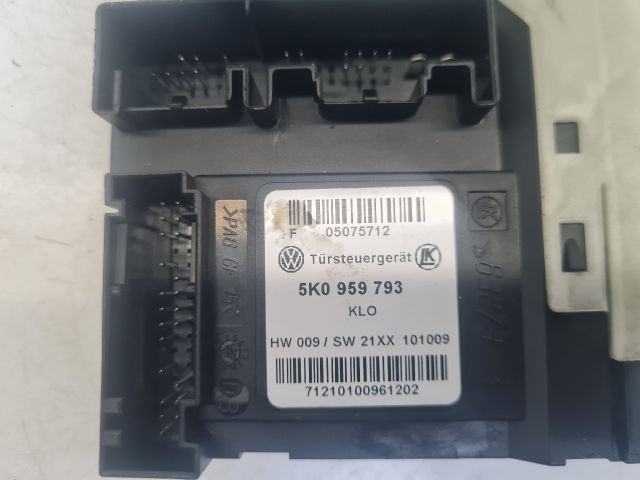 bontott VW GOLF VI Bal első Ablakemelő Motor