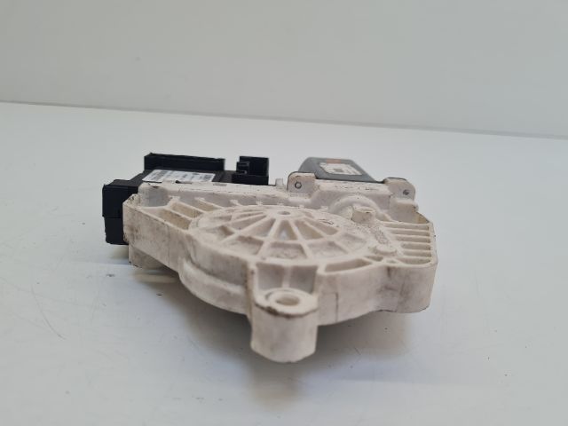 bontott VW GOLF VI Bal első Ablakemelő Motor