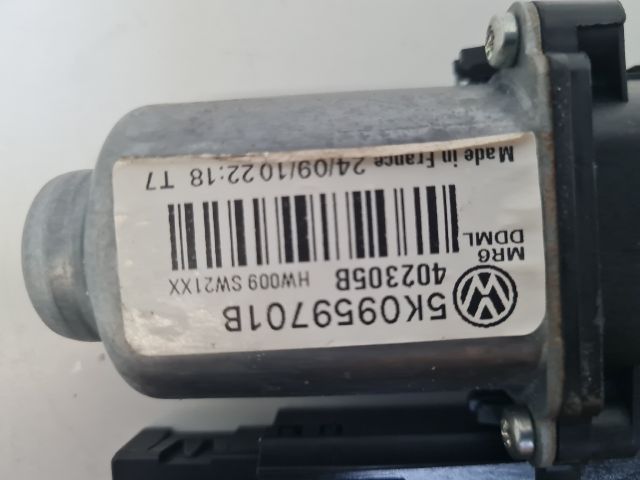 bontott VW GOLF VI Bal első Ablakemelő Motor