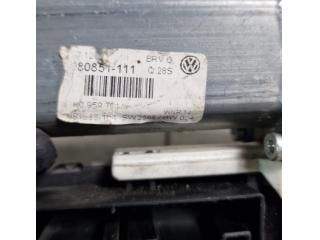 bontott VW GOLF VI Bal első Ablakemelő Motor