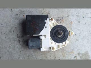 bontott VW GOLF VI Bal első Ablakemelő Motor