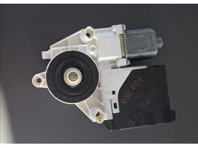 bontott VW GOLF VI Bal első Ablakemelő Motor