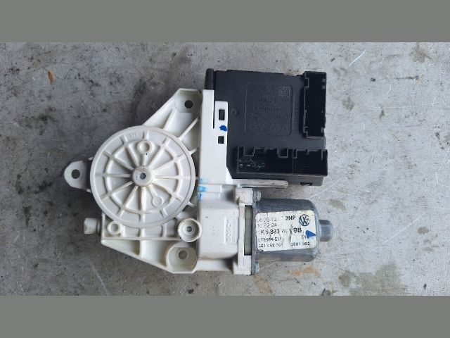 bontott VW GOLF VI Bal első Ablakemelő Motor