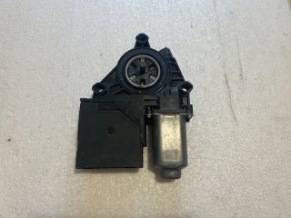 bontott VW GOLF VI Bal első Ablakemelő Motor