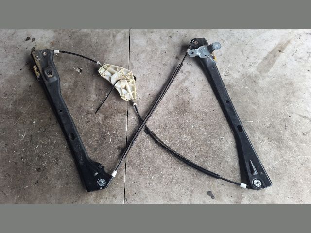 bontott VW GOLF VI Bal első Ablakemelő Szerkezet (Elektromos)