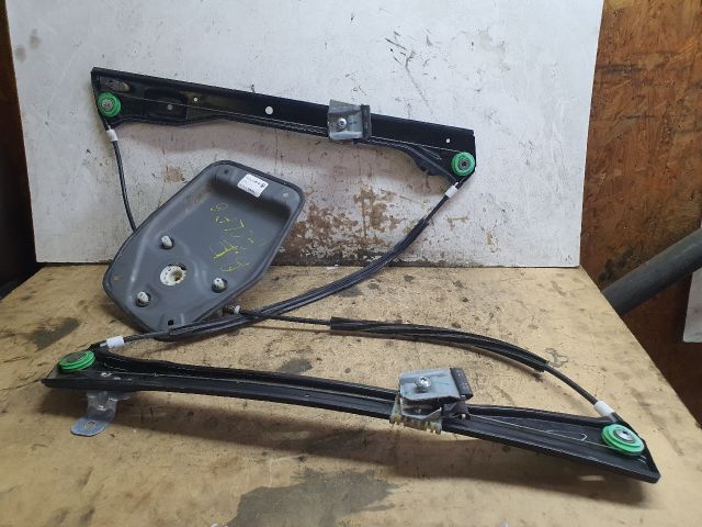 bontott VW GOLF VI Bal első Ablakemelő Szerkezet (Elektromos)