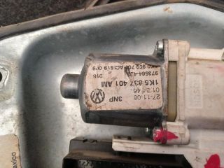 bontott VW GOLF VI Bal első Ablakemelő Szerkezet (Elektromos)