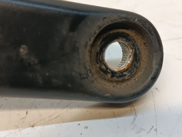 bontott VW GOLF VI Bal első Ablaktörlő Kar