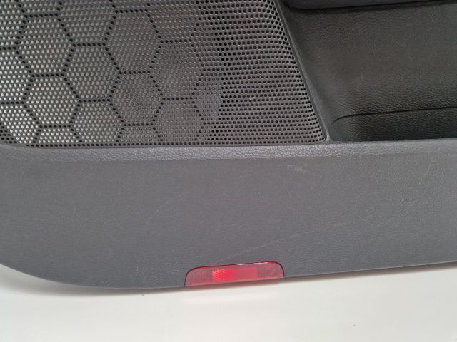 bontott VW GOLF VI Bal első Ajtó Kárpit