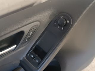 bontott VW GOLF VI Bal első Ajtó Kárpit