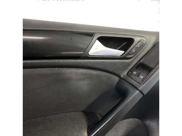 bontott VW GOLF VI Bal első Ajtó Kárpit