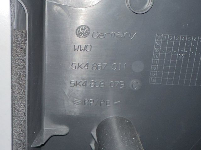 bontott VW GOLF VI Bal első Ajtó Kárpit