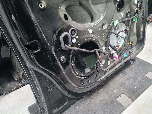 bontott VW GOLF VI Bal első Ajtó (Részeivel)