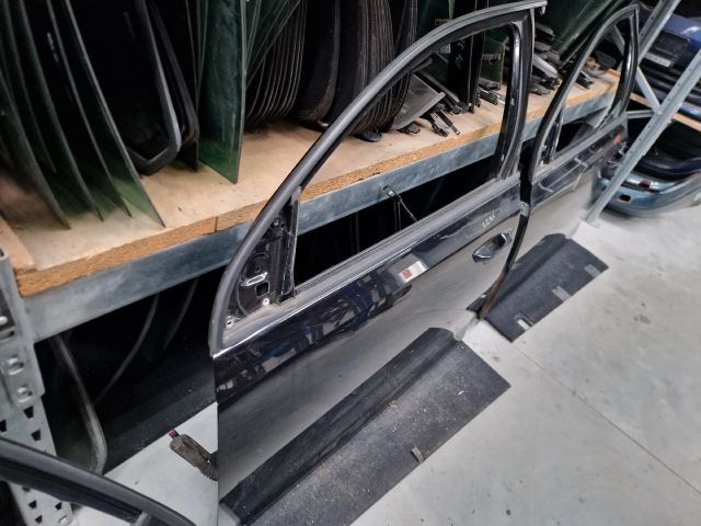 bontott VW GOLF VI Bal első Ajtó (Részeivel)