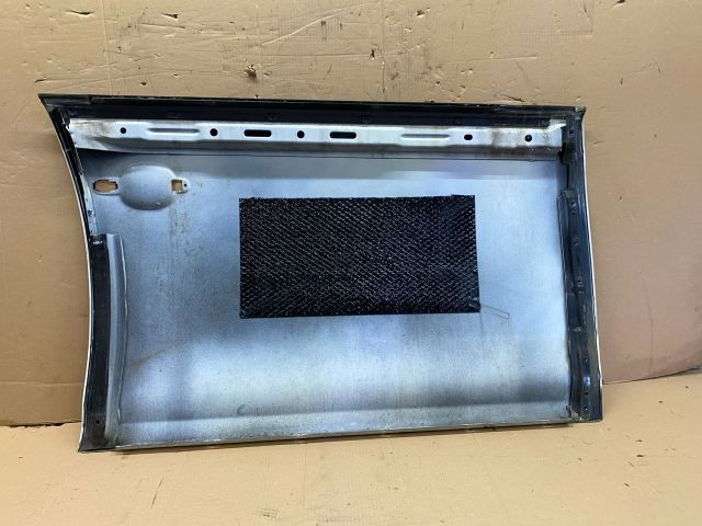 bontott VW GOLF VI Bal első Ajtó (Üres lemez)