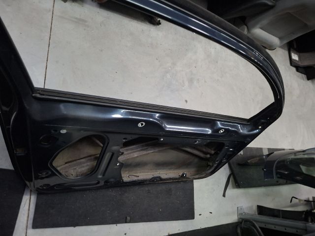 bontott VW GOLF VI Bal első Ajtó (Üres lemez)