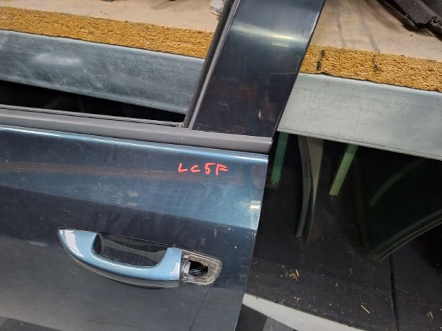 bontott VW GOLF VI Bal első Ajtó (Üres lemez)