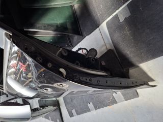 bontott VW GOLF VI Bal első Ajtó (Üres lemez)