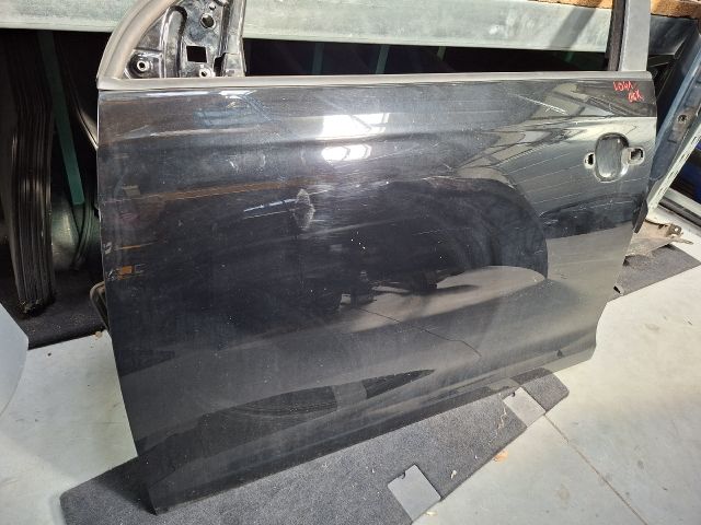 bontott VW GOLF VI Bal első Ajtó (Üres lemez)