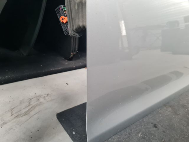 bontott VW GOLF VI Bal első Ajtó (Üres lemez)