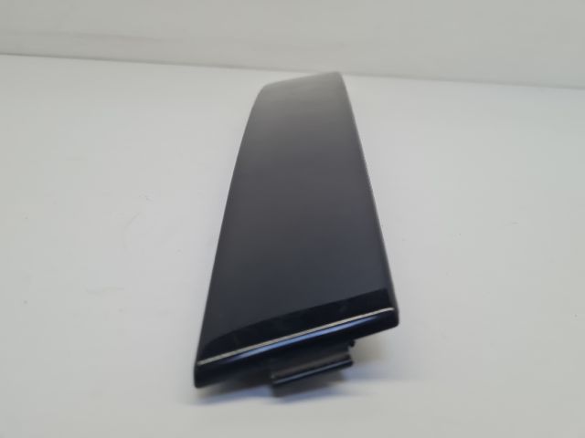 bontott VW GOLF VI Bal első Ajtókeret Burkolat