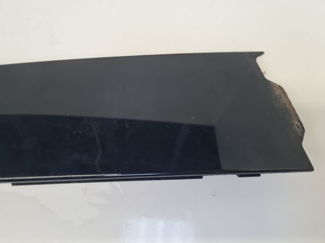 bontott VW GOLF VI Bal első Ajtókeret Burkolat