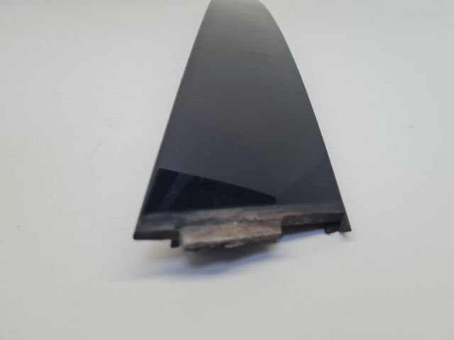 bontott VW GOLF VI Bal első Ajtókeret Burkolat