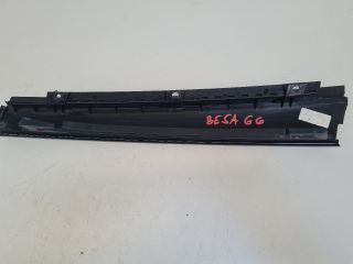 bontott VW GOLF VI Bal első Ajtókeret Burkolat