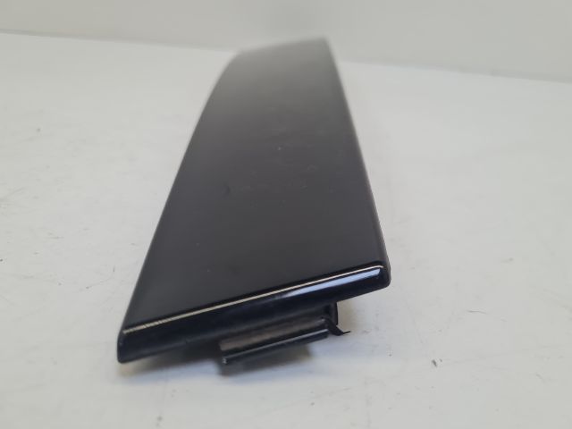 bontott VW GOLF VI Bal első Ajtókeret Burkolat