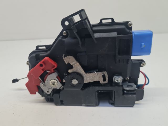 bontott VW GOLF VI Bal első Ajtózár