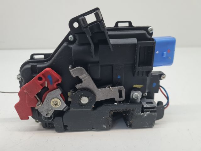 bontott VW GOLF VI Bal első Ajtózár