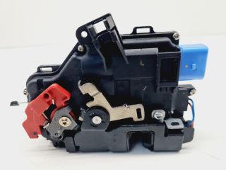 bontott VW GOLF VI Bal első Ajtózár