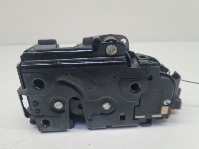 bontott VW GOLF VI Bal első Ajtózár